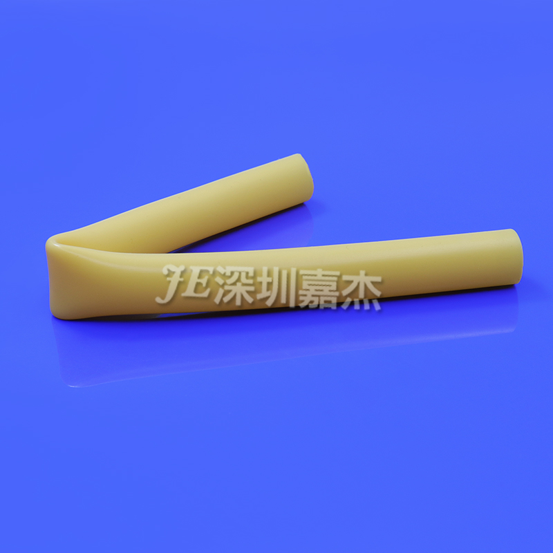 男生用JJ操女生双色硅胶管